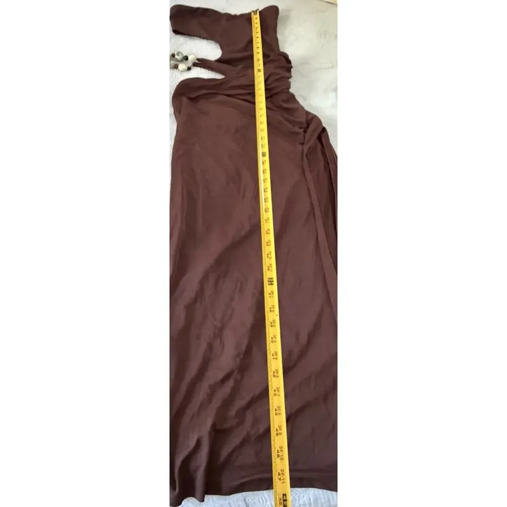 White Fox She's A Goddess Maxi Dress Chocolate Brown Sexy Cut Out Sz Small NWT - Picture 11 of 12